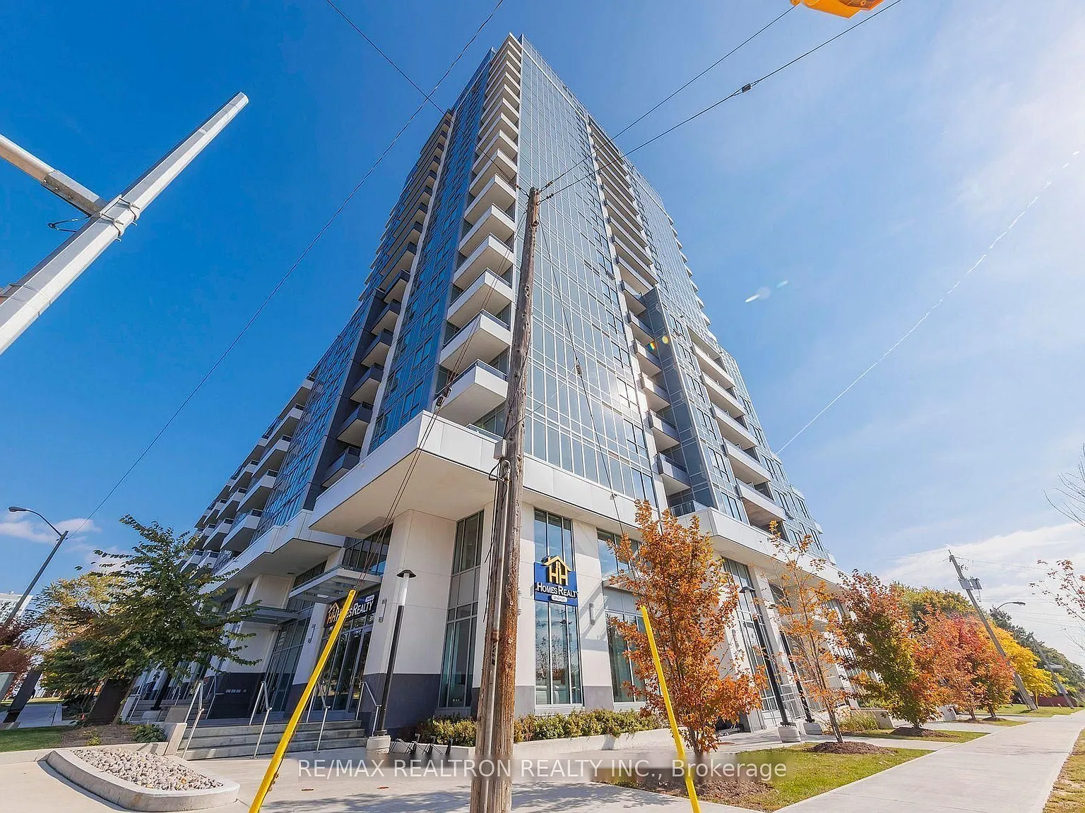 3121 Sheppard Ave E — Photo 2