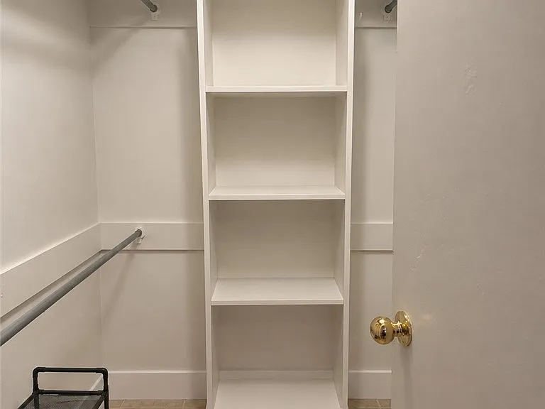3010 Normand Dr — Photo 21