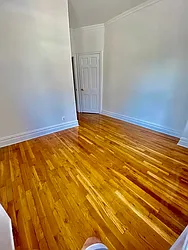 Rented by MOTION New York