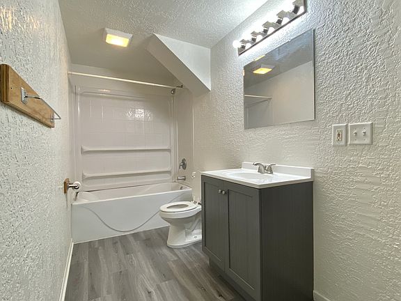 3rd image of 8113 Xerxes Ave N