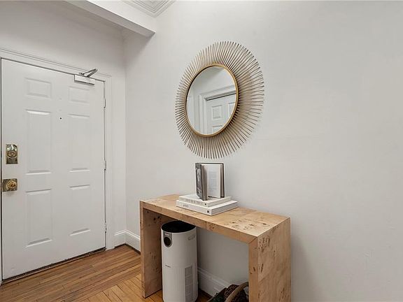 3rd image of 2840 Peachtree Rd NW APT 411