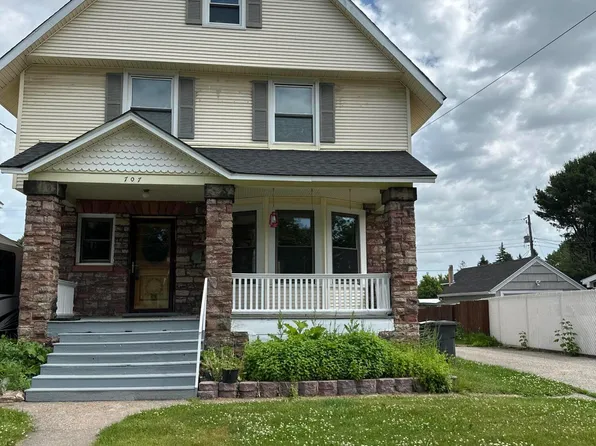 707 Cedar St, Sault Sainte Marie, MI 49783