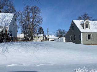 313 E Oakside St, South Bend, IN 46614