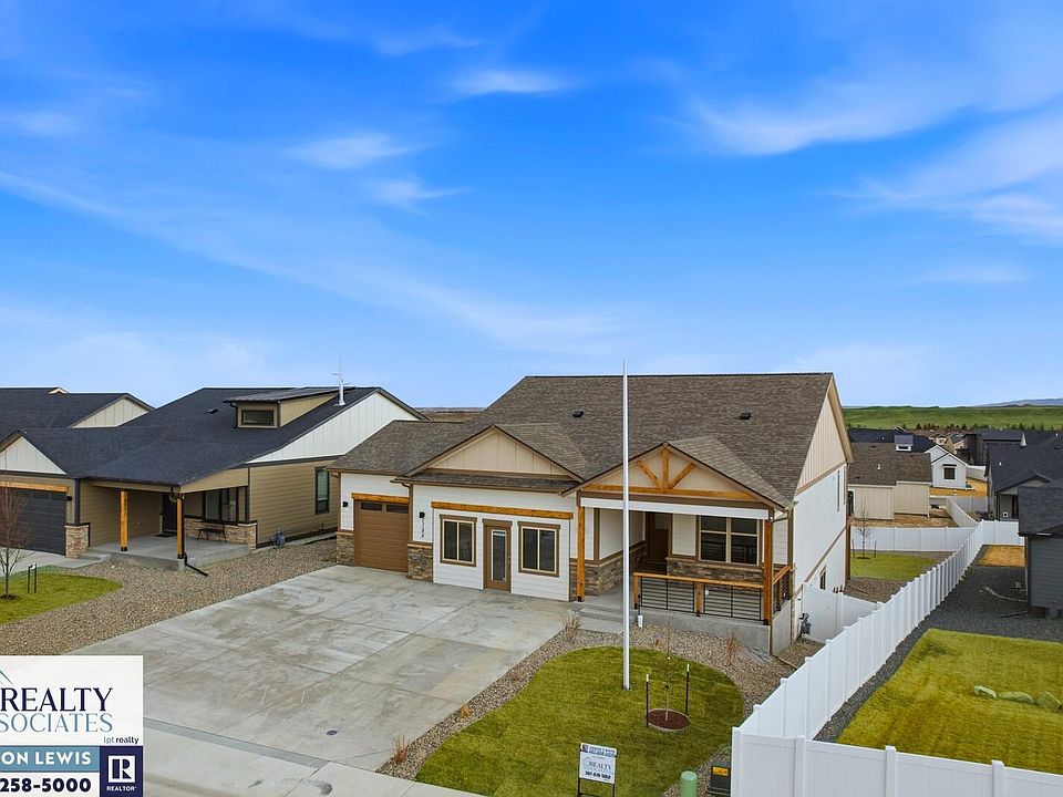 1st image of 2785 Berkshire Way