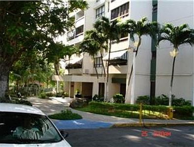 2nd image of H20 Calle 1