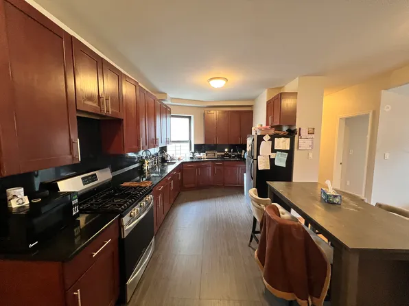 1580 President Street image 1 of 16
