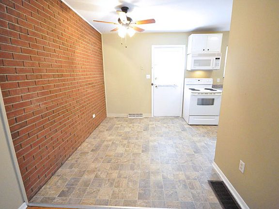 5th image of 85-95 Illinois Ave #95-M