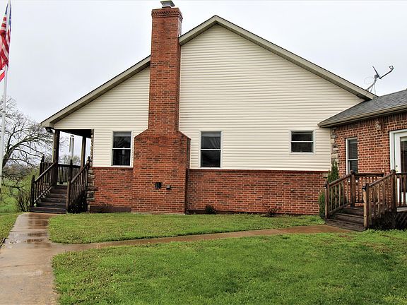 2nd image of 988 County Road 6160