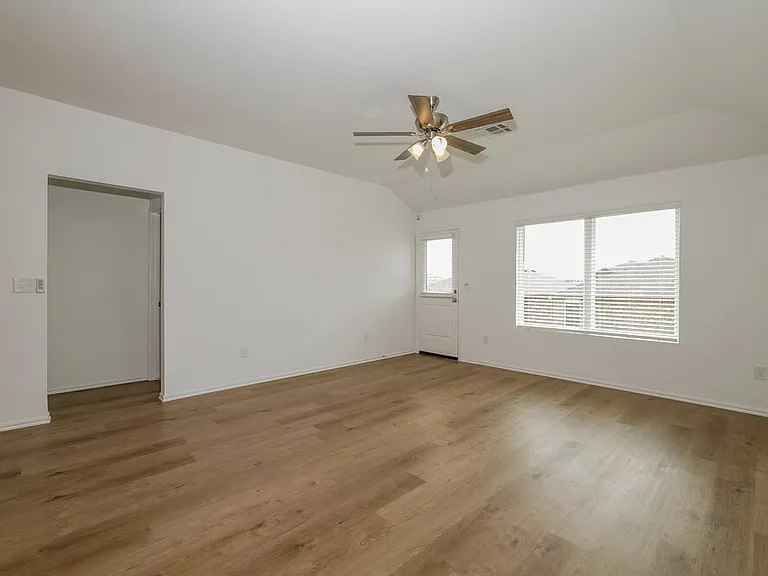10044 Blackjack Rd — Photo 4