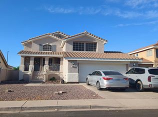 909 W Leah Ln, Gilbert, AZ 85233