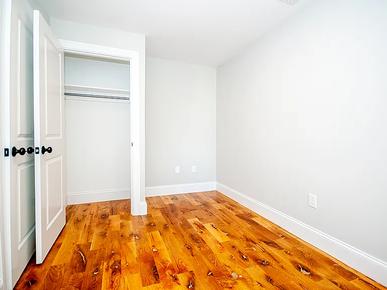 205 Marion St #2 — Photo 10