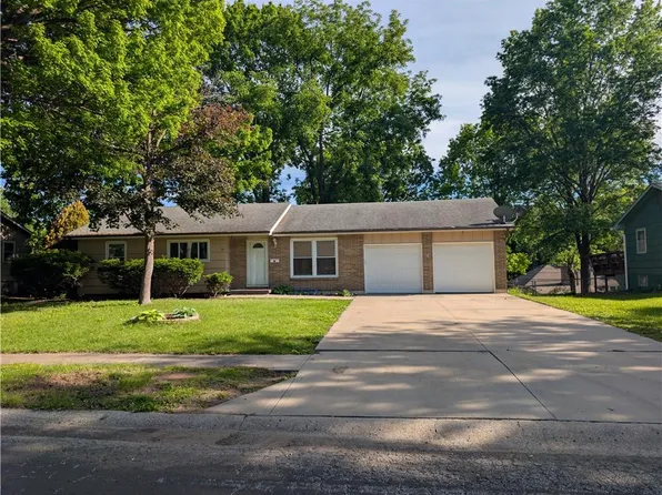 9309 E 82nd Ter, Raytown, MO 64138