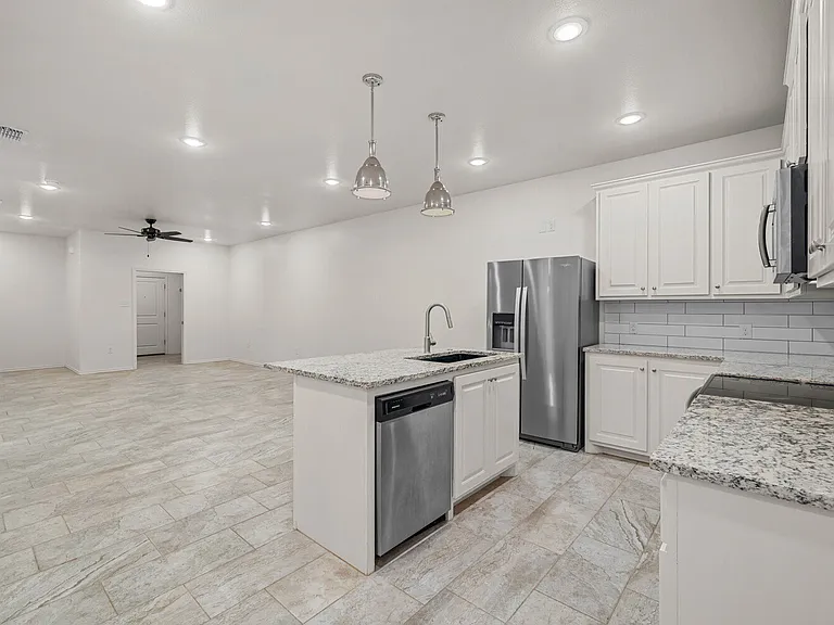 5708 Lehigh St — Photo 8