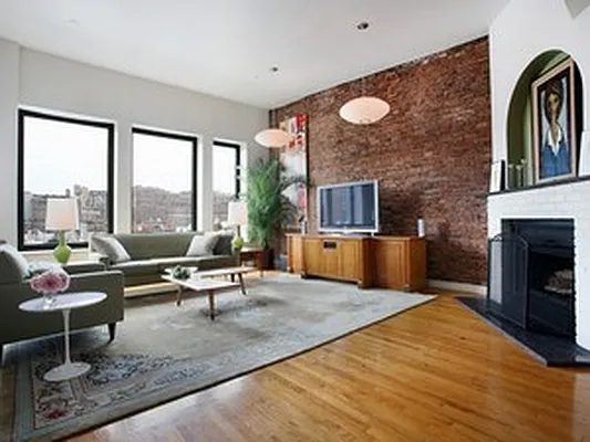 Sold by Corcoran | media 2