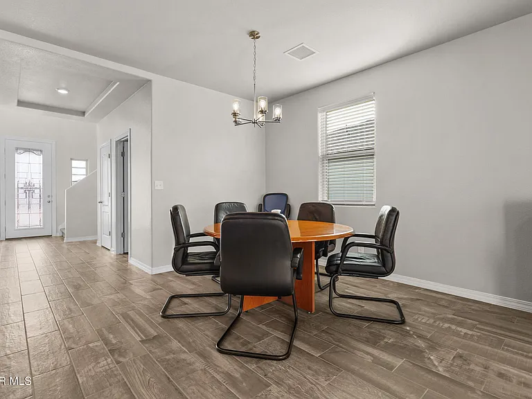 7437 Schweitz Ct — Photo 24