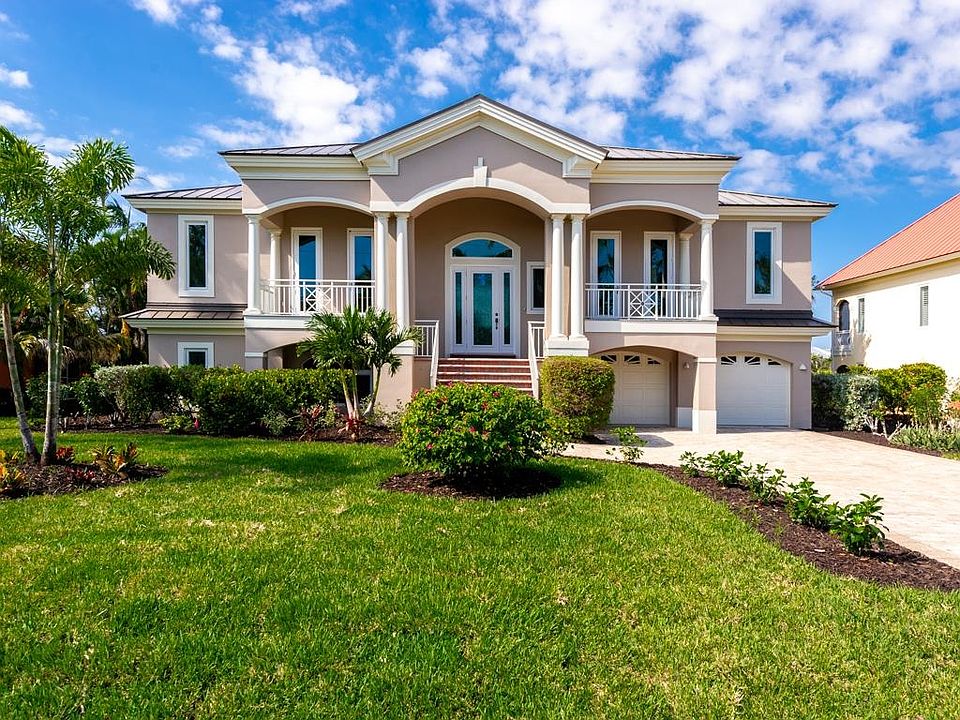 1st image of 759 Pyrula Ave