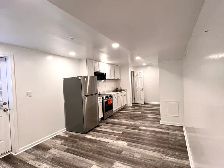 12602 Dunkirk Dr — Photo 6