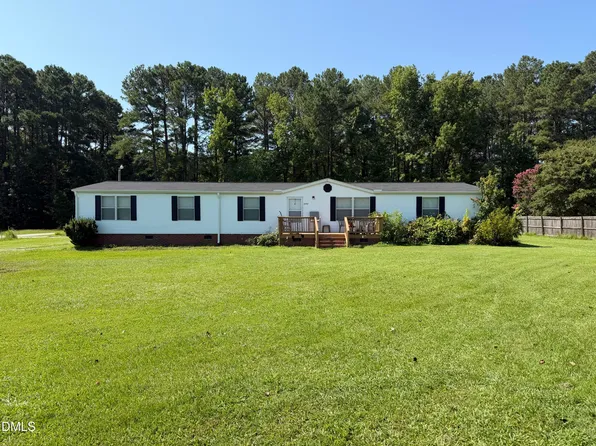 3760 Browns Pond Rd, Selma, NC 27576