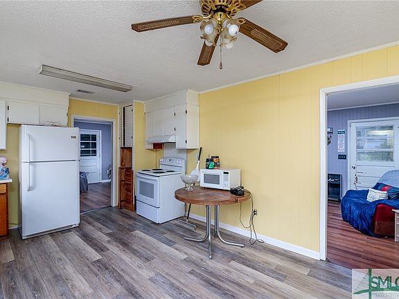 4th image of 264 Frances Lane