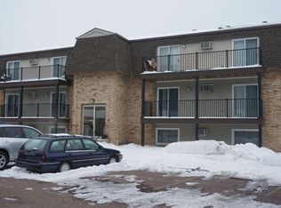418 Allan Ave, Mankato, MN 56003