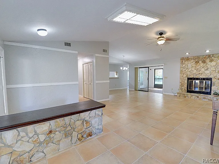 8844 E Rosemont St — Photo 6