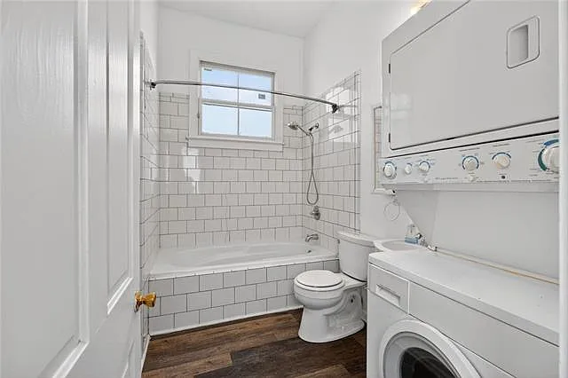 1730 Joliet St — Photo 11