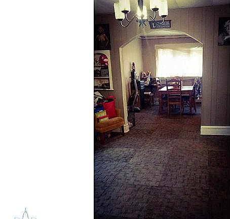 2nd image of 1111 W Washtenaw St