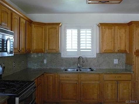 4th image of 702 Greycliff Ave
