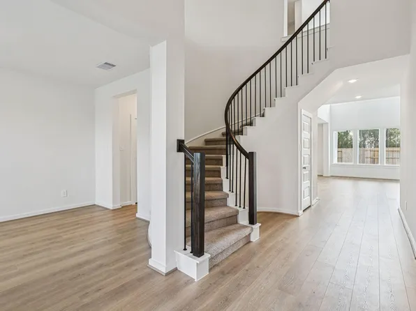 1705 Hopson Ranch Dr, Conroe, TX 77301