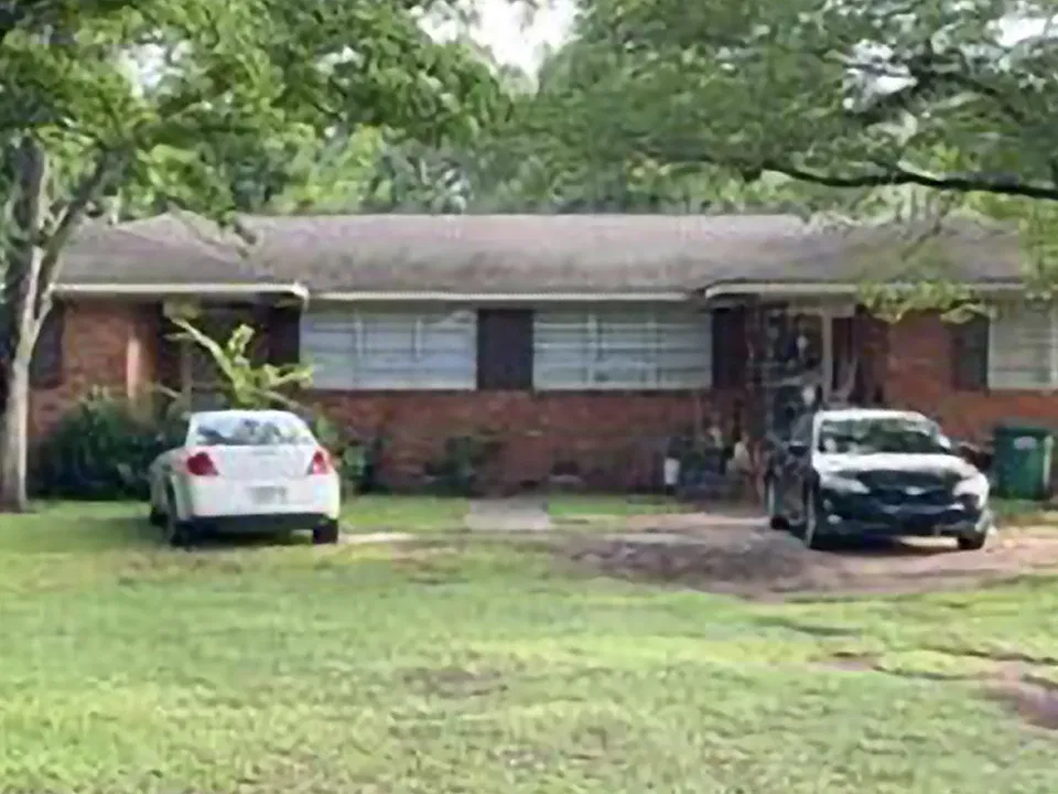 1305 Stuart Ave #B