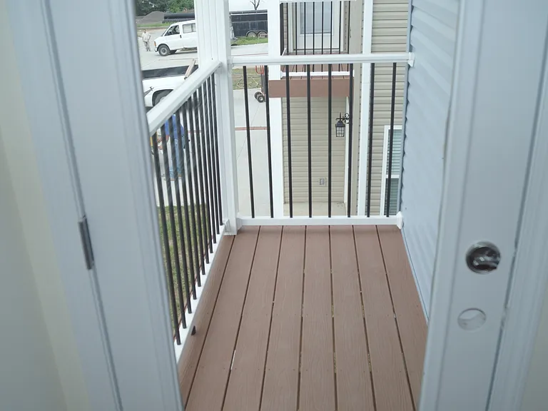 603 W Gay St — Photo 7