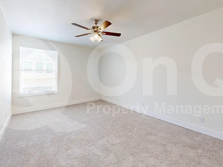 237 Mule Deer Mews — Photo 15