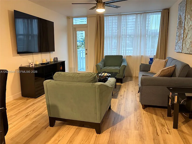 1913 S Ocean Dr #427 — Photo 7