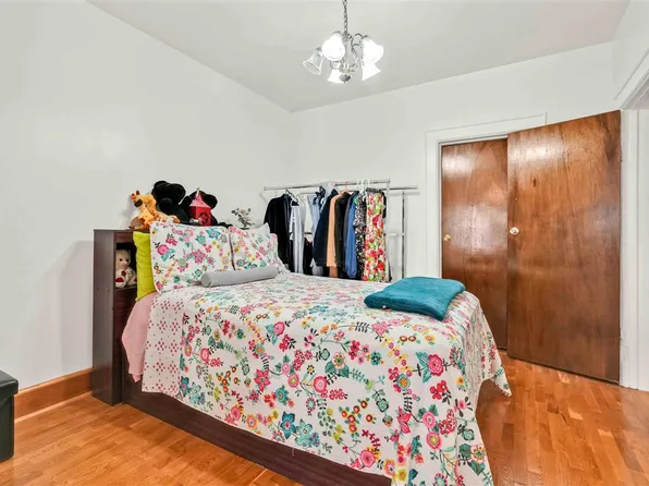 104-21 92nd Avenue image 22 of 61