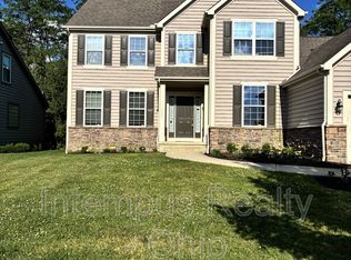 7737 Tree Lake Blvd, Powell, OH 43065