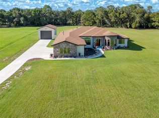 4464 E Shirley Shores Rd, Tavares, FL 32778