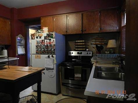 warm and cozy kitchen...