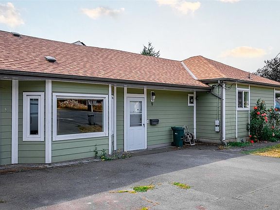 3rd image of 9 Camden Ave