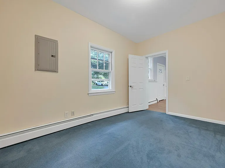 288 S Van Dien Ave #D — Photo 26