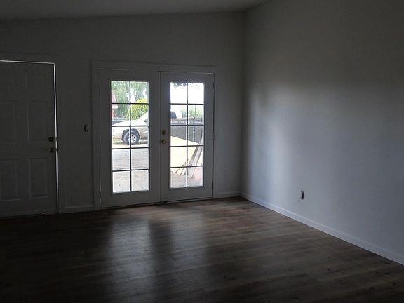 5th image of 29660 Wilkes Rd