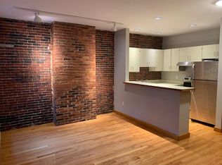 5 Thacher Ct #2, Boston, MA 02113