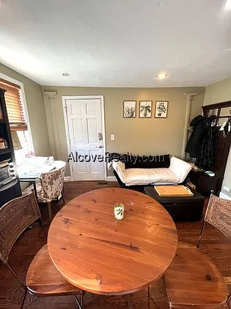 Studio, 1.0 bath, $3,950 — Photo 4