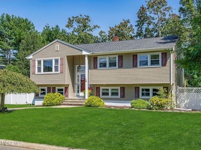 42 Edgewood Avenue, Little Silver, NJ, 07739
