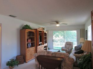 30 Lake Vista Trl APT 206, Pt Saint Lucie, FL 34952