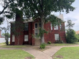 904 Wentwood Dr, Desoto, TX 75115
