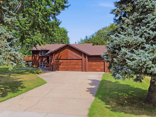117 Mississippi Dr, Monticello, MN 55362