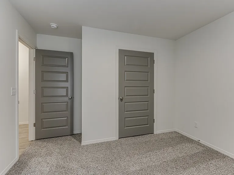 10653 SW 18th St — Photo 28
