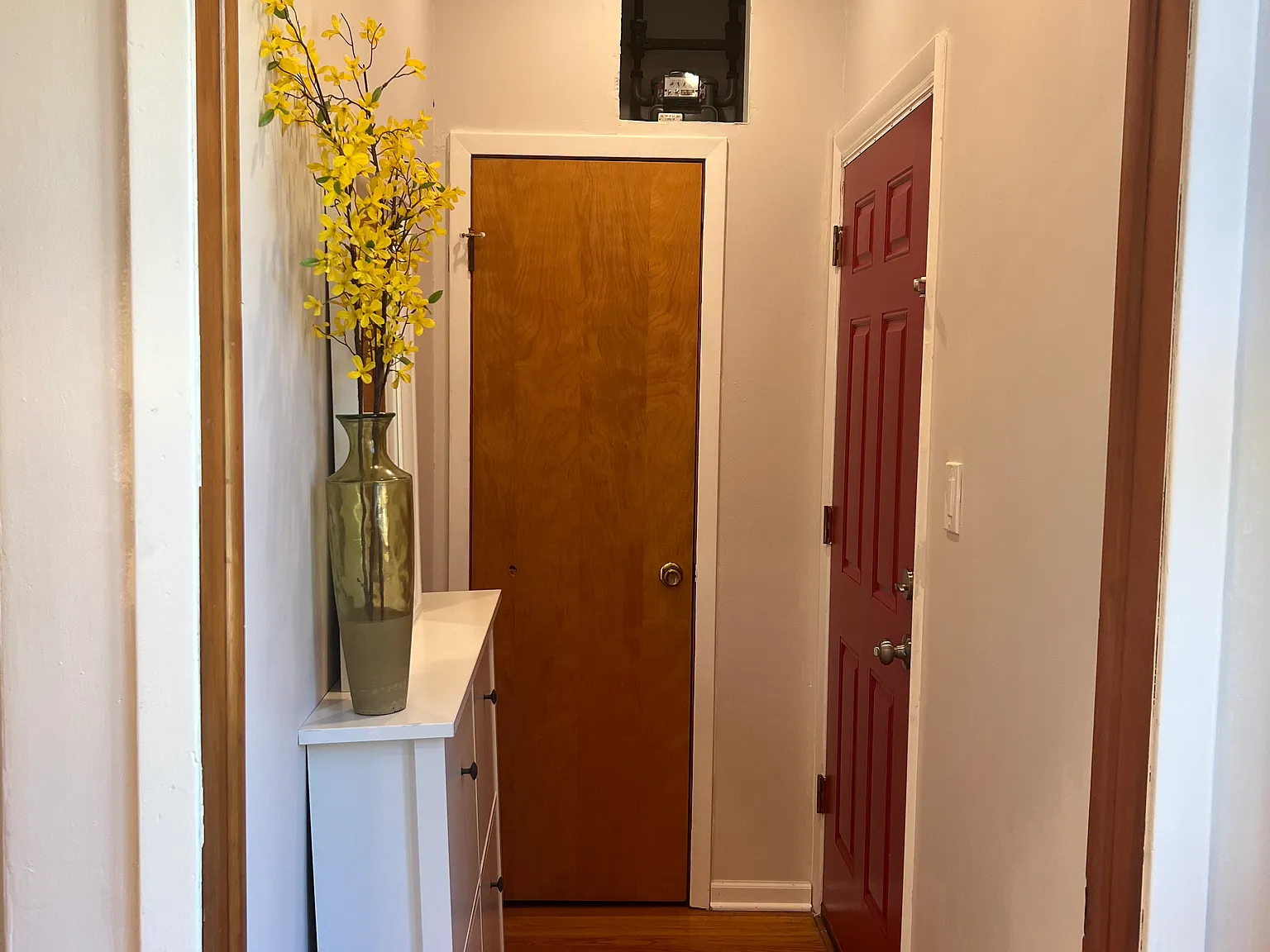 4 bed, 1517 sqft, $1,100 — Photo 3