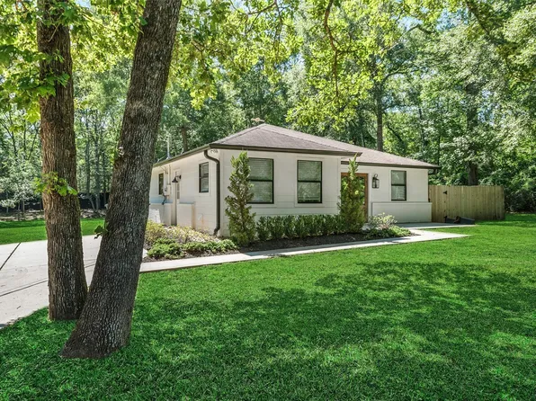 4884 Holly Ln W, Montgomery, TX 77316
