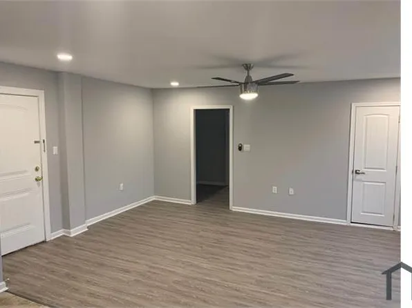 6001 N 17th St APT 404, Philadelphia, PA 19141